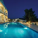 Five-bedroom In * Задар