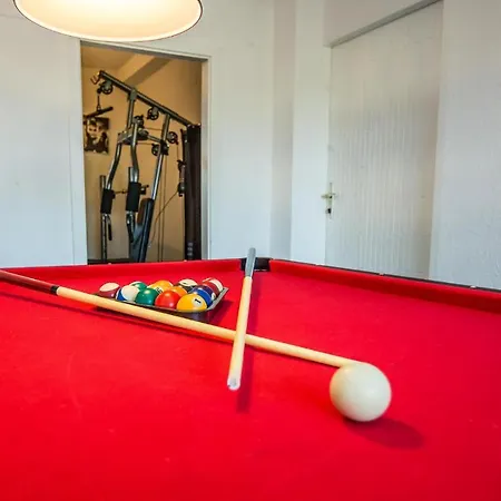 Five-bedroom In Prázdninový dům *