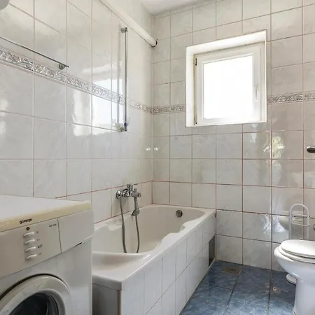 7 Bedroom Gorgeous In Zadar