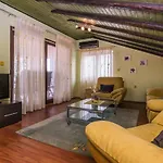 Five-bedroom In Nyaraló *
