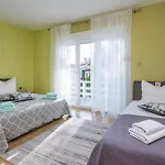 Five-bedroom In