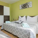 Five-bedroom In Zára