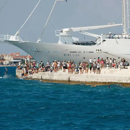 Five-bedroom In 펜션 자다르